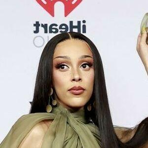 Doja Cat's Leaked Nudes: The Story